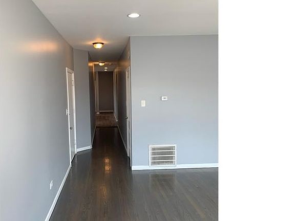 2nd image of 8242 S Hermitage Ave #3