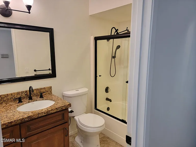 28910 Calabria Dr — Photo 17