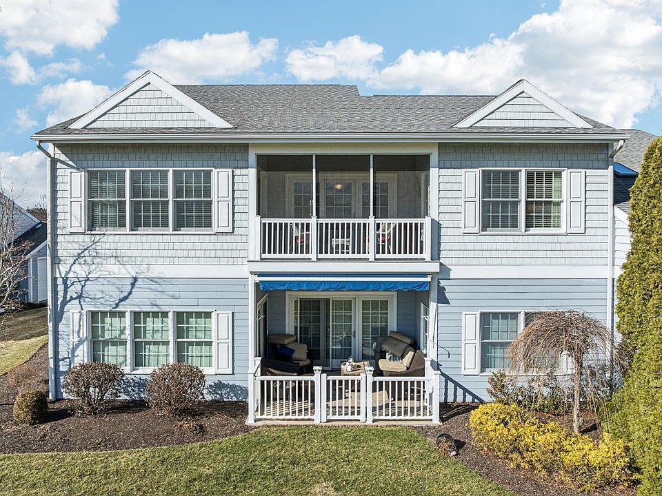 1st image of 4444 E Harbors Edge Dr