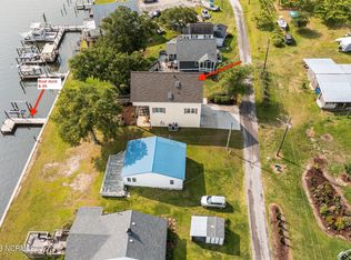 106 Pirate Island Dr, Hubert, NC 28539