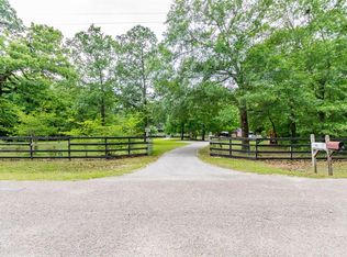 1051 Shellee Dr, Conroe, TX 77303