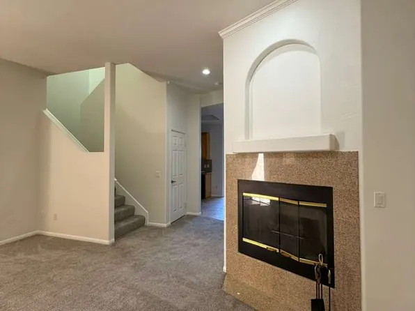 1935 Felspar St, San Diego, CA 92109