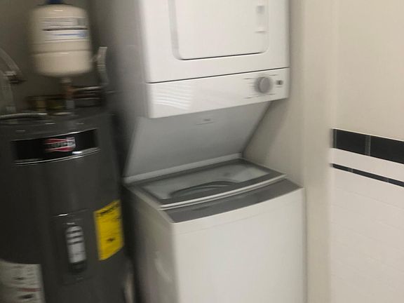 3rd image of 79 E 13th St #30