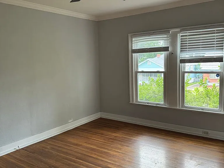 2218 Yancey Ave — Photo 26