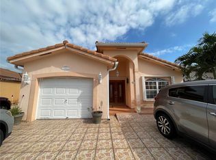 941 SW 143rd Pl, Miami, FL 33184