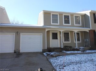 7392 N Chestnut Commons Dr, Mentor, OH