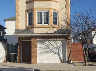 165 Boundary Ave, Staten Island, NY 10306
