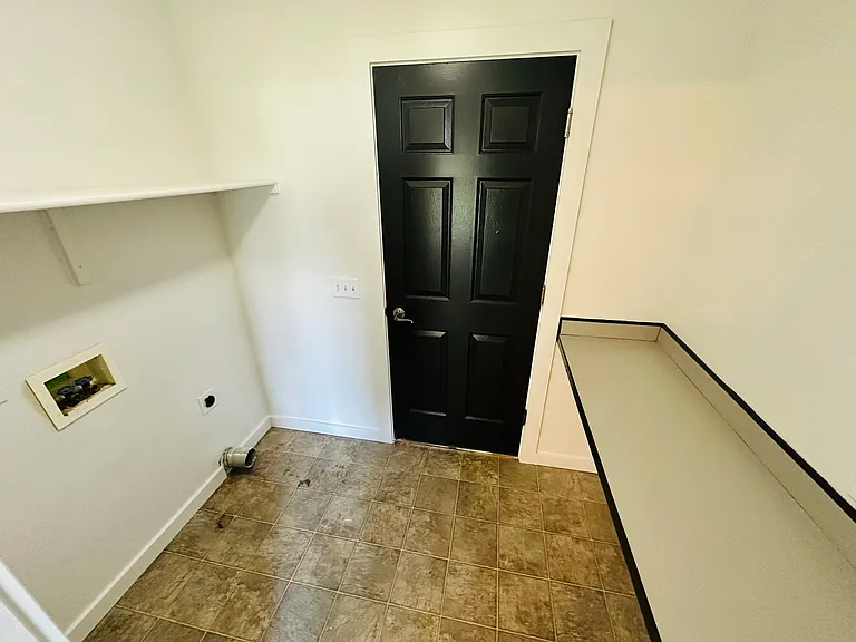 306 Quail Cove Cir — Photo 15