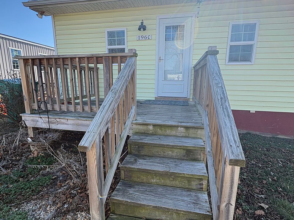 1st image of 196 Holly Hill St #C