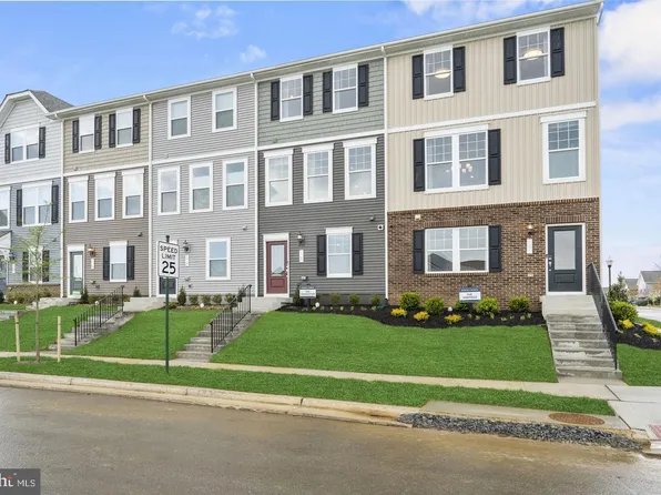 419 Anthem St, Ranson, WV 25438