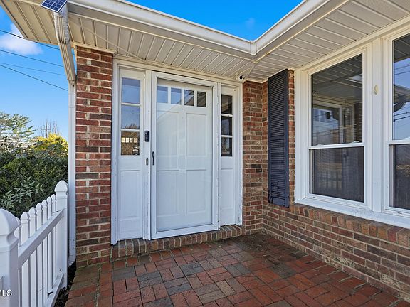 4th image of 629 Old Embreeville Rd