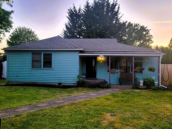 4th image of 4502 NE 66th Ave