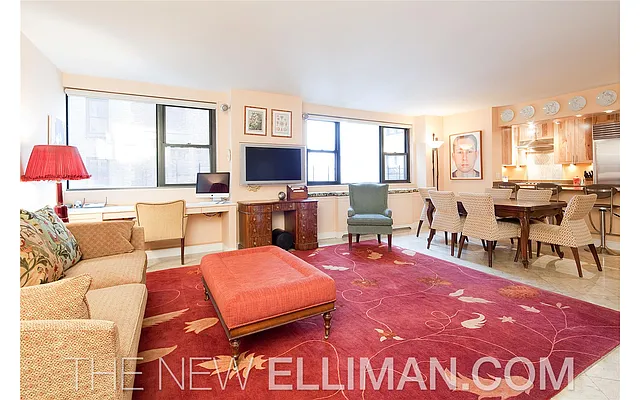 Sold by Douglas Elliman | media 18