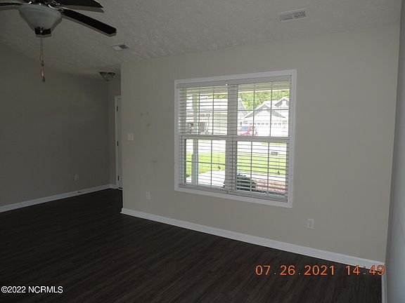 5th image of 373 Sonoma Rd