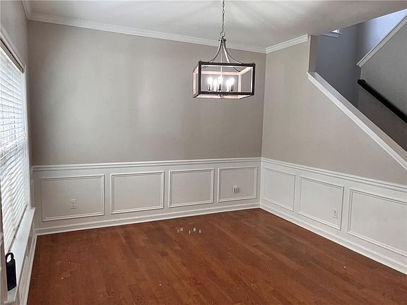 3rd image of 1545 Anna Ruby Ln NW