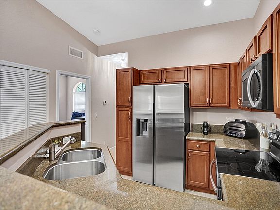 5th image of 1825 Sonrisa Drive