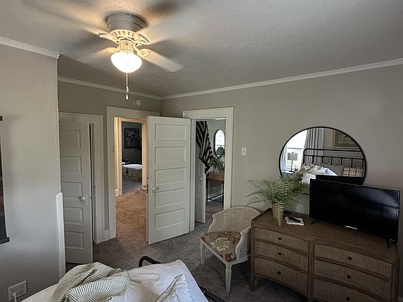 5th image of 1508 E Main St #1/2