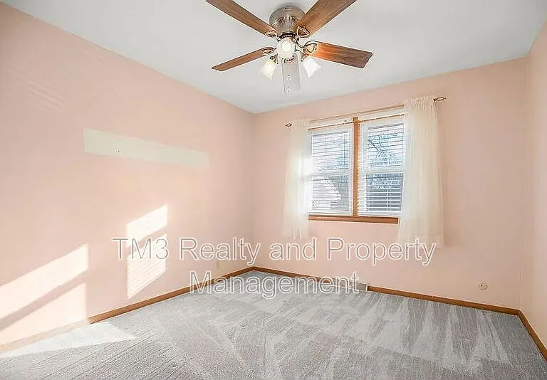 506 S 17th St — Photo 16