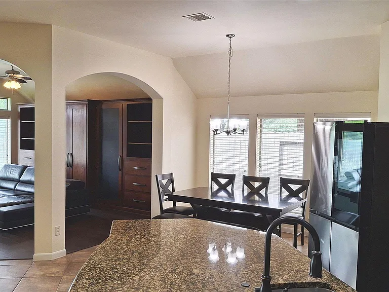 10615 Cortland Ridge Ln — Photo 11