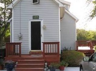 123 Weeden Rd, Fairhaven, MA 02719