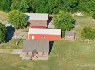 1915 S Lenapah Ave, Skiatook, OK 74070