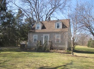 1857 Spaulding Rd, Monroe, MI 48162