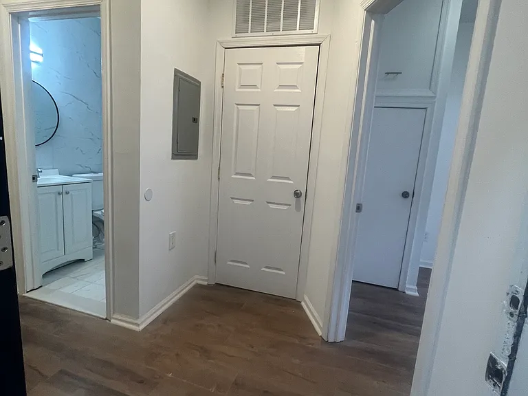 nice entrance. Closet to sit and remove shoes and coats before entering the home.