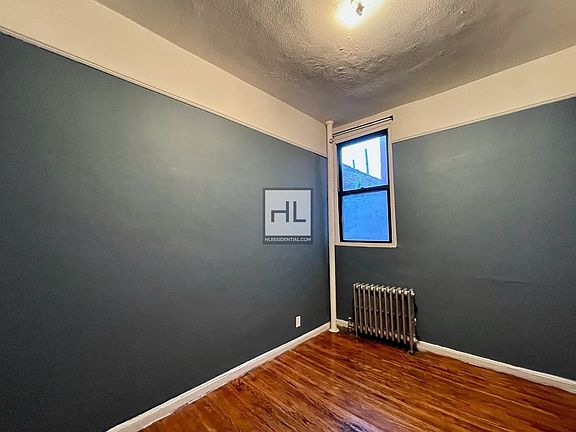 5th image of 485 Saint Johns Pl #4