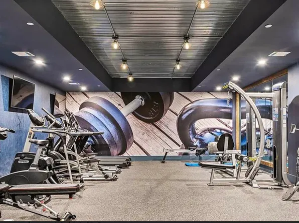 23 Menahan Street image 10 of 12