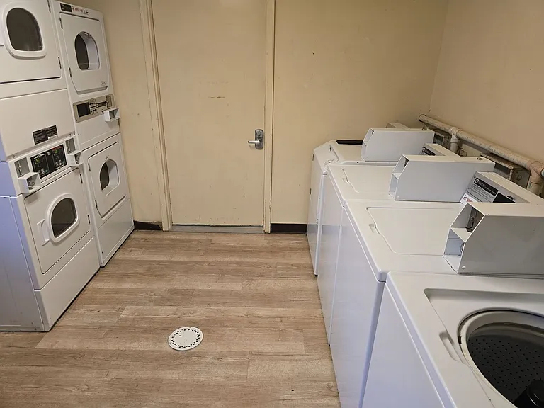 Lynnwood Apartments — Photo 31