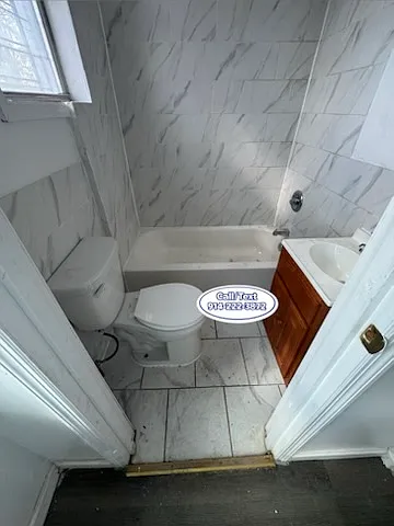 165 Linden St #1S — Photo 5