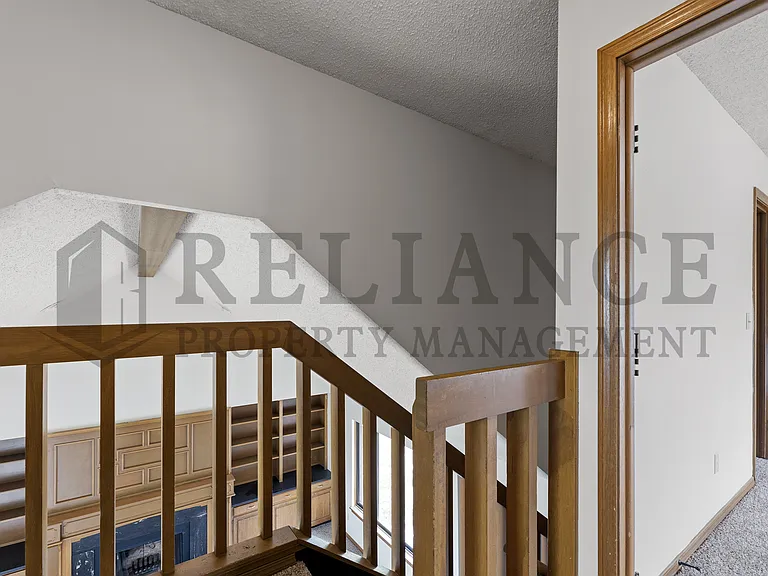 1518 S Todd Pl — Photo 4