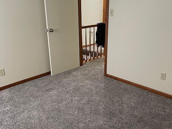 5th image of 2404 Hollyhock Dr