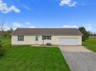 2414 Motel Rd, Highland, IL 62249