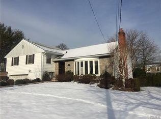 32 Durham Rd, White Plains, NY 10605