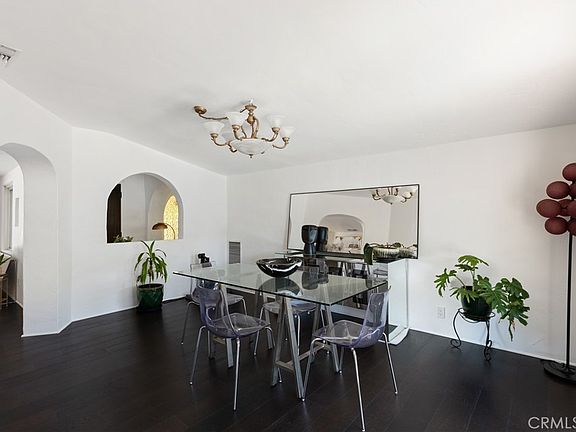 5th image of 14748 Valerio St