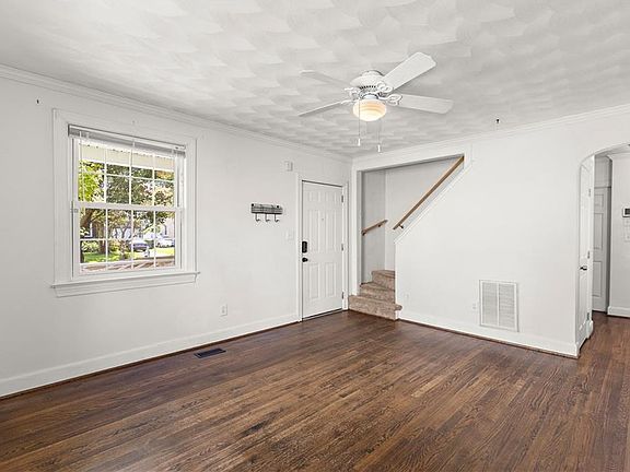 5th image of 4848 Robin Hood Rd