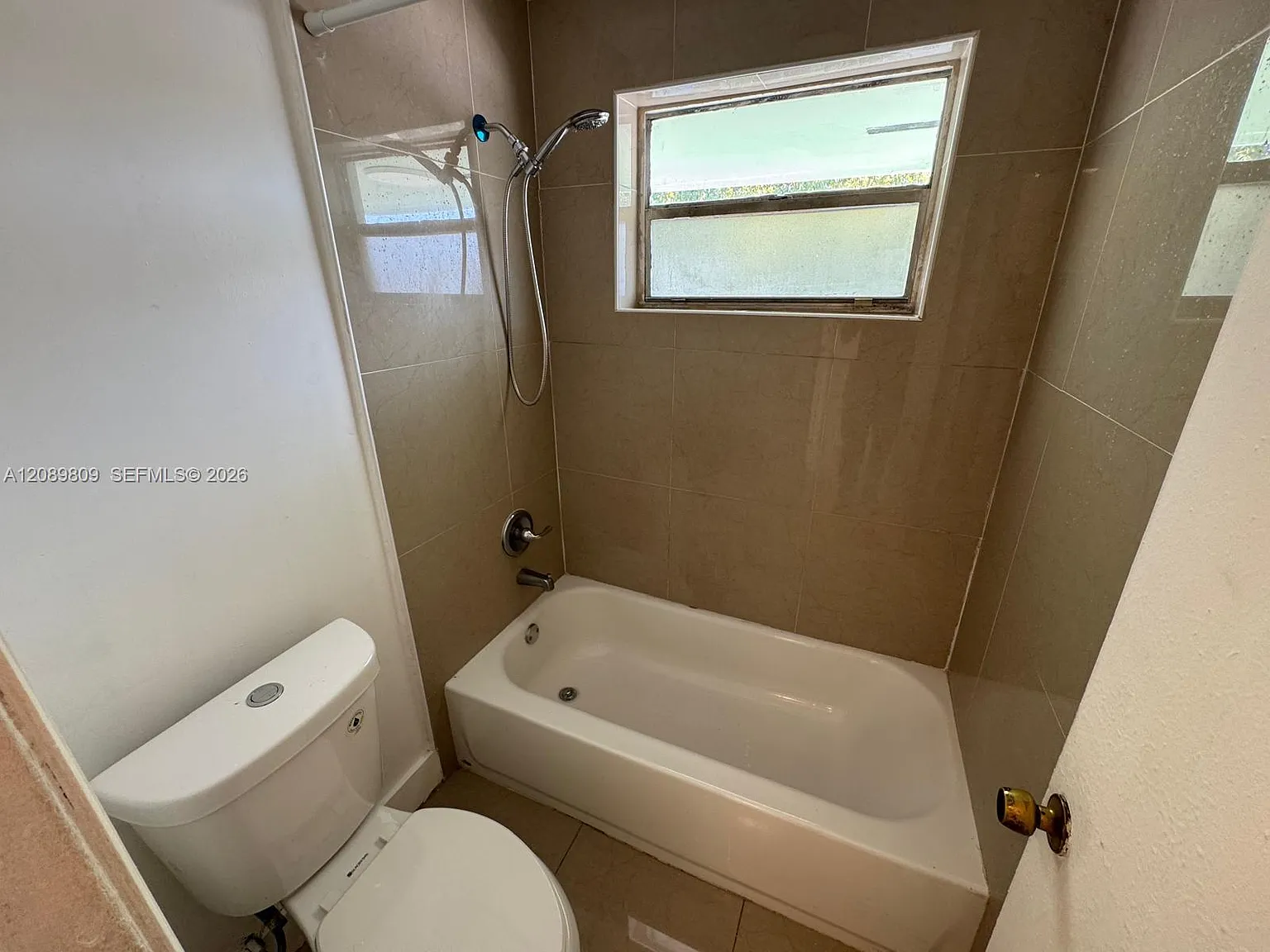 Crosel Heights — Photo 4