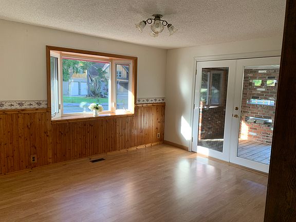 4th image of 401 Cliff Jones Dr