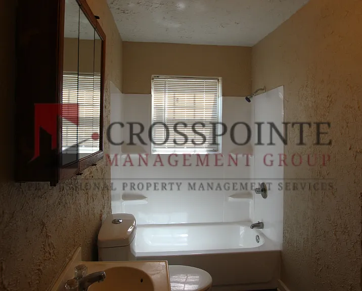 1010 S Bennett Ave #C — Photo 8