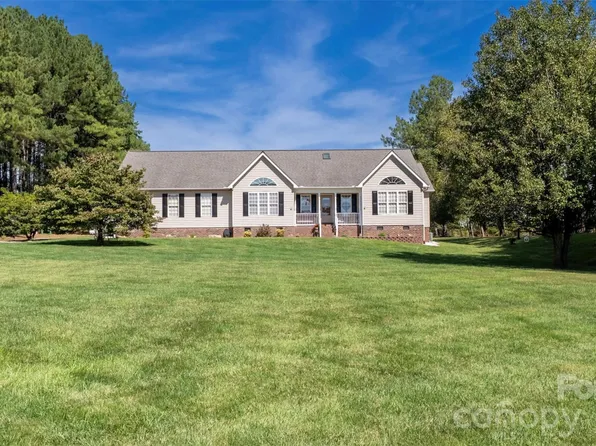 294 Gilbert Rd, Statesville, NC 28677