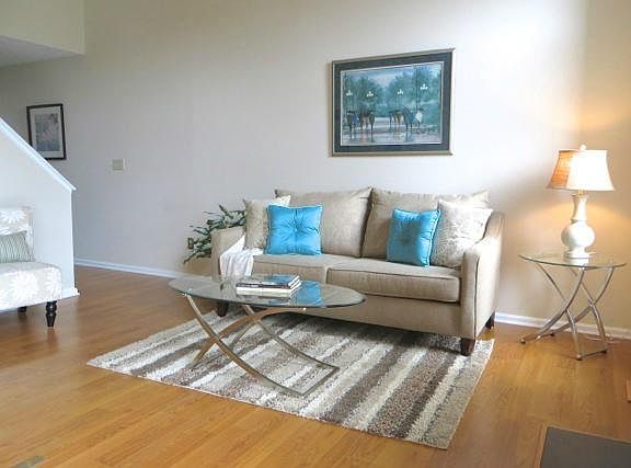 3rd image of 3407 Eastwoodlands Trl