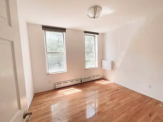 Rented by Ulas Real Estates Inc | media 6