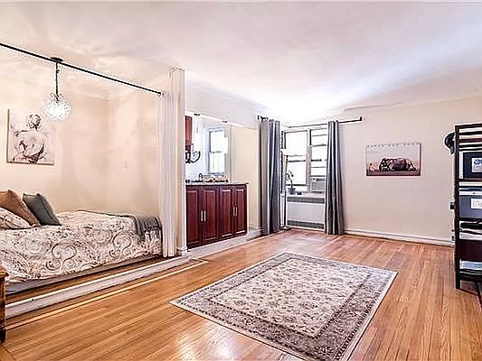 1st image of 160 E 3rd St APT 5H