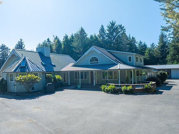 2nd image of 56008 Spring Creek Rd