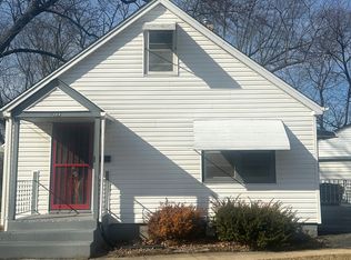 1027 Sunset Ct, Rockford, IL 61102