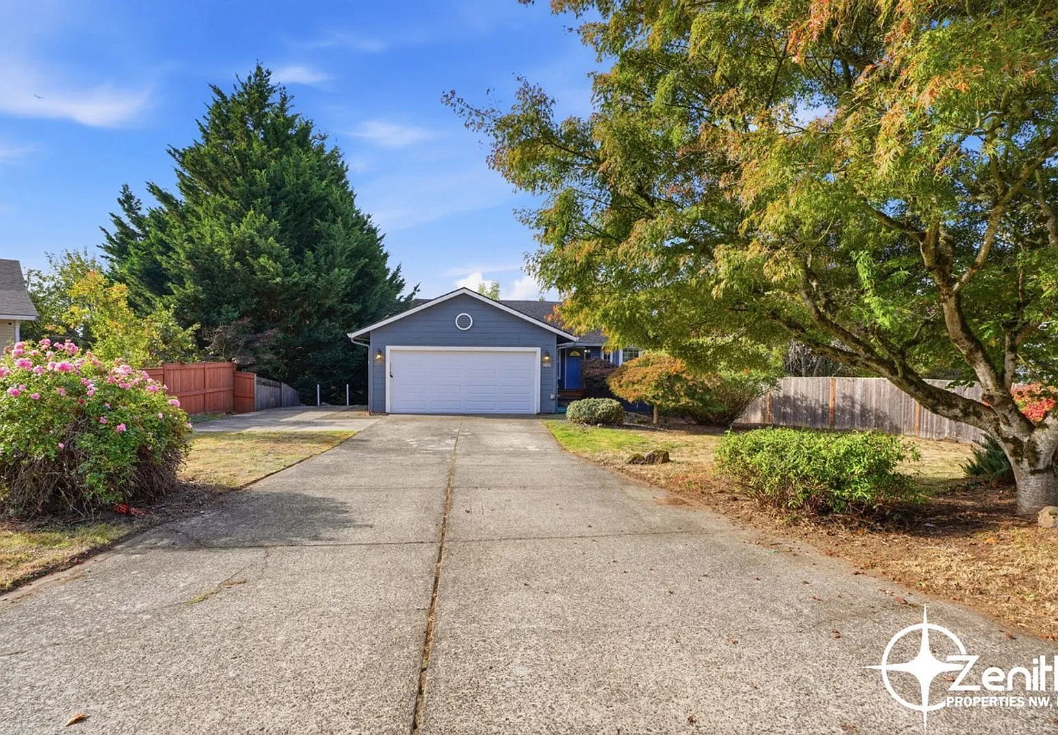 5 bed, 3.0 bath, 3018 sqft, $3,695 — Photo 3