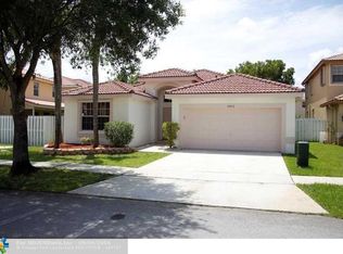 18062 SW 27th St, Hollywood, FL 33029