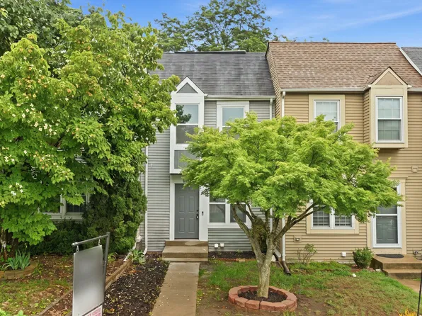 15387 Gatehouse Ter, Woodbridge, VA 22191