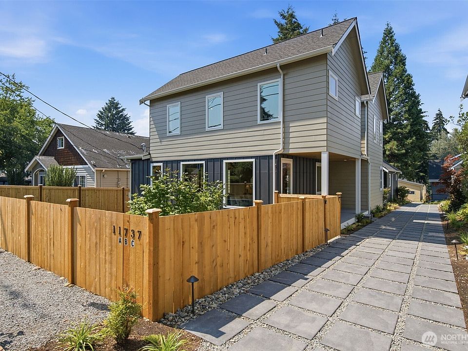 1st image of 11737 40th Avenue NE #A